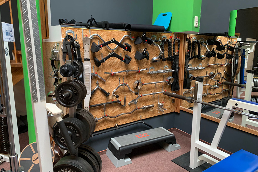 fitplus Fitnessstudio Laage Kabelzug